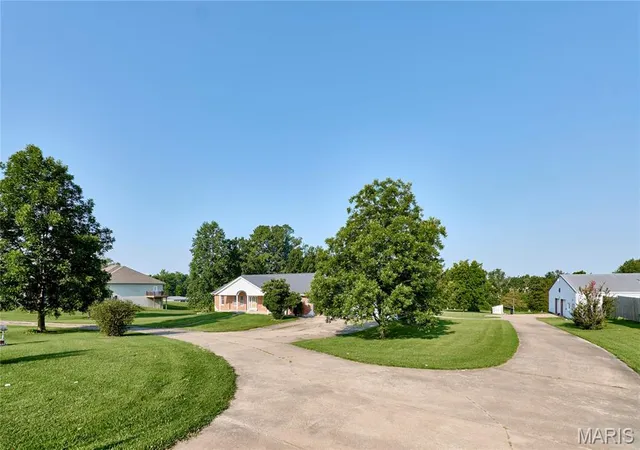 Photo 3 of Single family home for sale at 2601 N State Hwy 47, Warrenton, MO 63383 | MLS# MIS26043751 | Listing updated on 2026-07-17