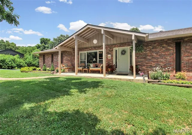 Homes for sale in Imperial, MO | 3529 Antonia Woods Dr, Imperial, MO 63052 | MLS# MIS26043755
