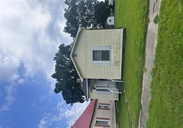 Homes for sale in Chaffee, MO | 216 W Parker Ave, Chaffee, MO 63740 | MLS# MIS26043759