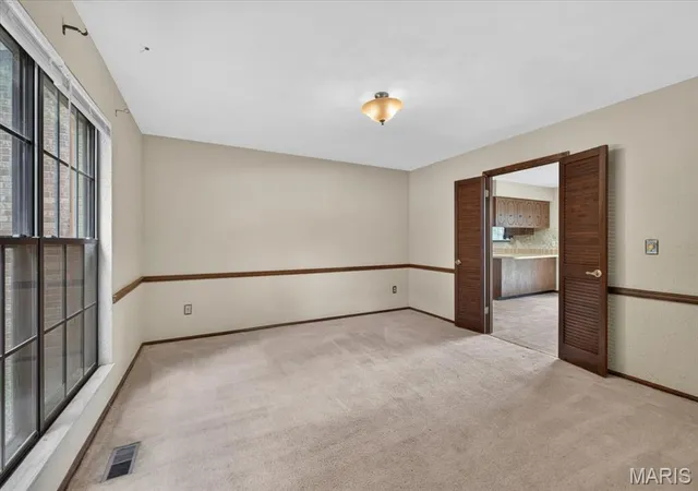 Photo 3 of Single family home for sale at 1020 N Smiley St, O Fallon, IL 62269 | MLS# MIS26043792 | Listing updated on 2026-09-08