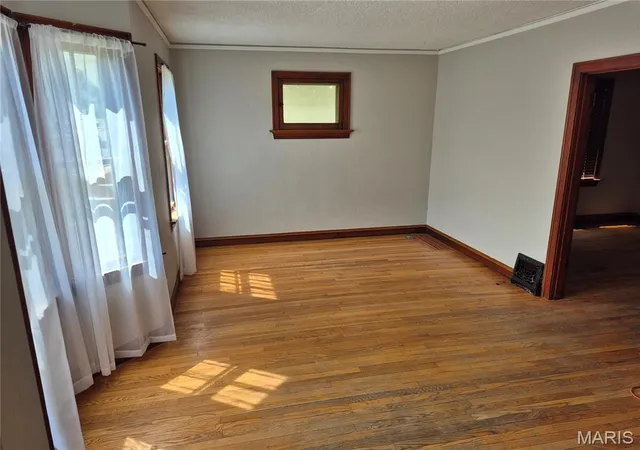 3rd image of 3919 Delor St, St Louis, MO 63116 | MLS# MIS26043793