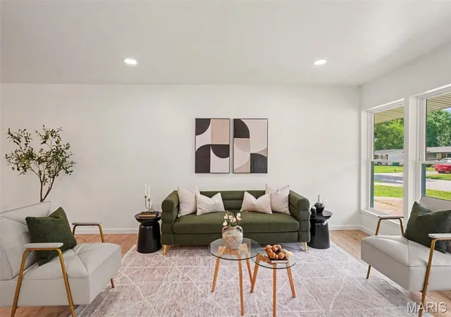 Photo 3 of Single family home for sale at 10434 Canfield Dr, Saint Louis, MO 63136 | MLS# MIS26043796 | Listing updated on 2026-09-23