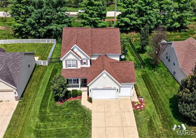 Photo 3 of Single family home for sale at 743 Springfield Dr, Wentzville, MO 63385 | MLS# MIS26043819 | Listing updated on 2026-10-06