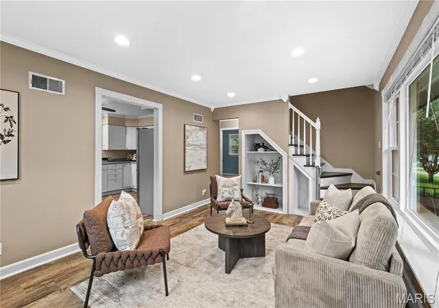 5th image of 280 S Lafayette St, Florissant, MO 63031 | MLS# MIS26043820