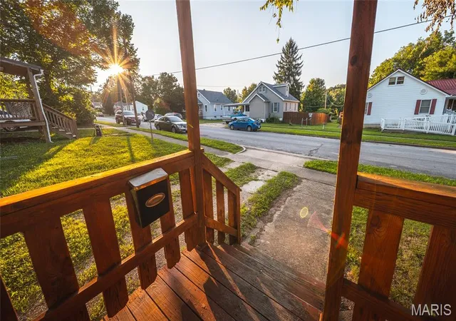 Homes for sale in Rolla, MO | 906 E 6th St, Rolla, MO 65401 | MLS# MIS26043831