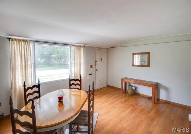 Photo 3 of Single family home for sale at 2132 Miracle Ave, Granite City, IL 62040 | MLS# MIS26043868 | Listing updated on 2026-09-10