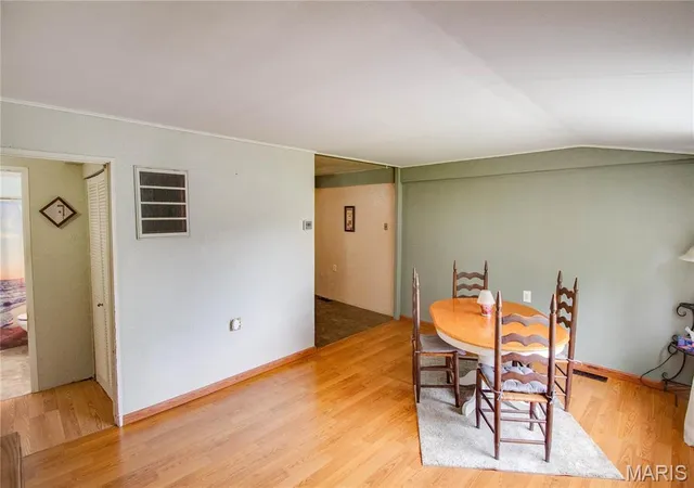 Photo 4 of Single family home for sale at 2132 Miracle Ave, Granite City, IL 62040 | MLS# MIS26043868 | Listing updated on 2026-09-10