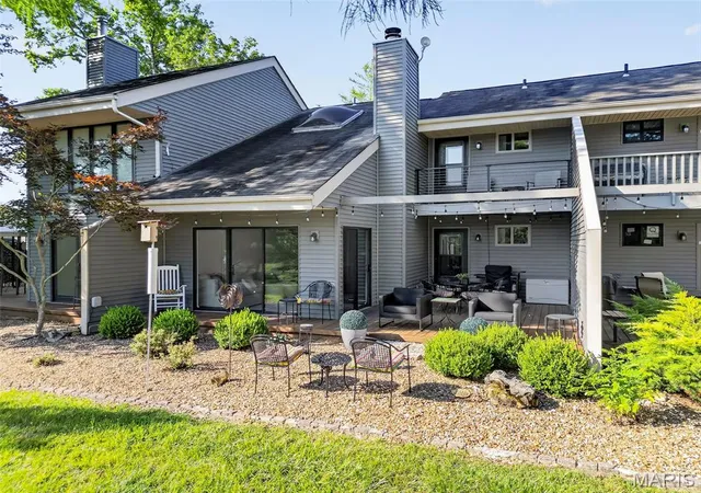 4th image of 15 Lionshead Ridge Dr, Wright City, MO 63390 | MLS# MIS26043875