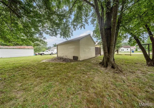 23rd image of 804 E Hunt St, Salem, MO 65560 | MLS# MIS26043883