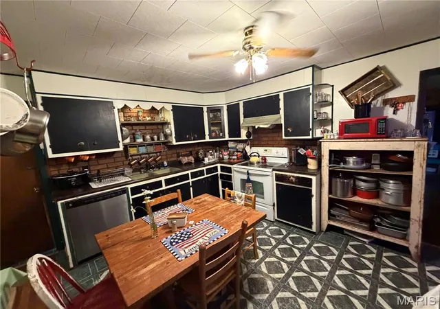 Homes for sale in Winona, MO | 8286 Lockman St, Winona, MO 65588 | MLS# MIS26043902