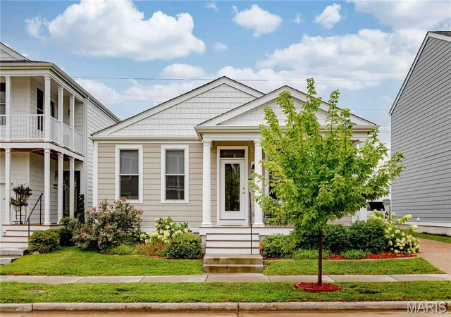 Photo 2 of Single family home for sale at 3405 Simeon Bunker St, Saint Charles, MO 63301 | MLS# MIS26043906 | Listing updated on 2026-08-26