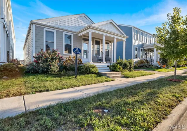 Photo 2 of Single family home for sale at 3405 Simeon Bunker St, Saint Charles, MO 63301 | MLS# MIS26043906 | Listing updated on 2026-10-21