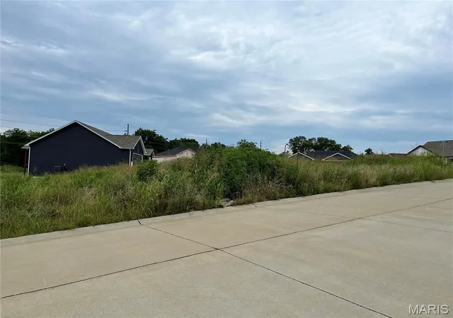 Homes for sale in Jackson, MO | 531 Steeplechase Rd, Jackson, MO 63703 | MLS# MIS26043909