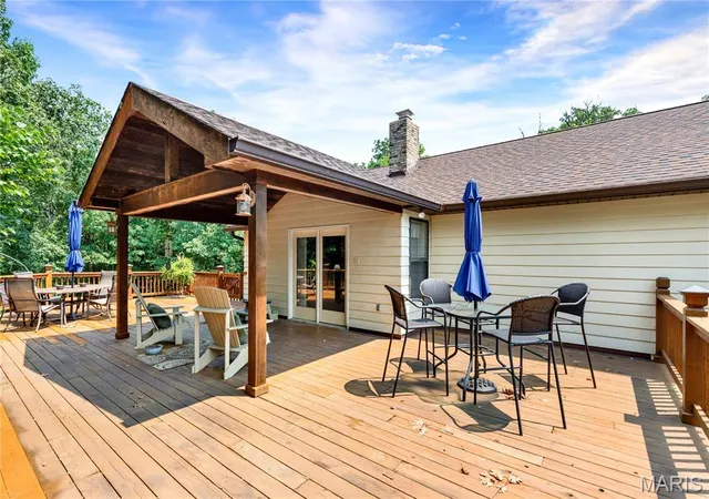 Photo 3 of Single family home for sale at 5965 Evergreen Ln, Villa Ridge, MO 63089 | MLS# MIS26043912 | Listing updated on 2026-09-28