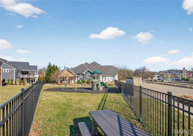 Homes for sale in Cape Girardeau, MO | 2035 Walden Pond Wy, Cape Girardeau, MO 63701 | MLS# MIS26043930