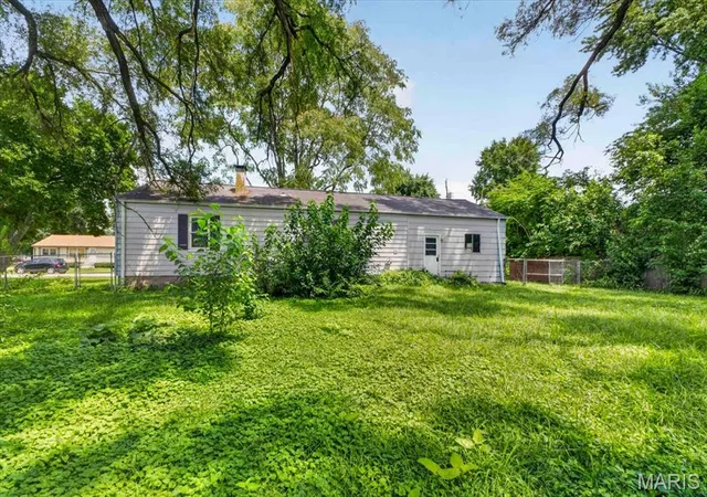 16th image of 2610 Susan Ave, Saint Charles, MO 63301 | MLS# MIS26043962