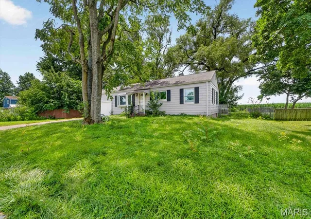 2nd image of 2610 Susan Ave, Saint Charles, MO 63301 | MLS# MIS26043962
