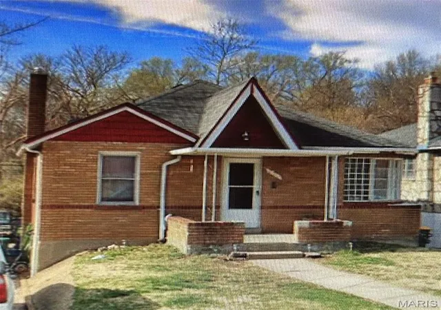 Single family home for sale at 6702 Myron Ave, St Louis, MO 63121 | MLS# MIS26043983