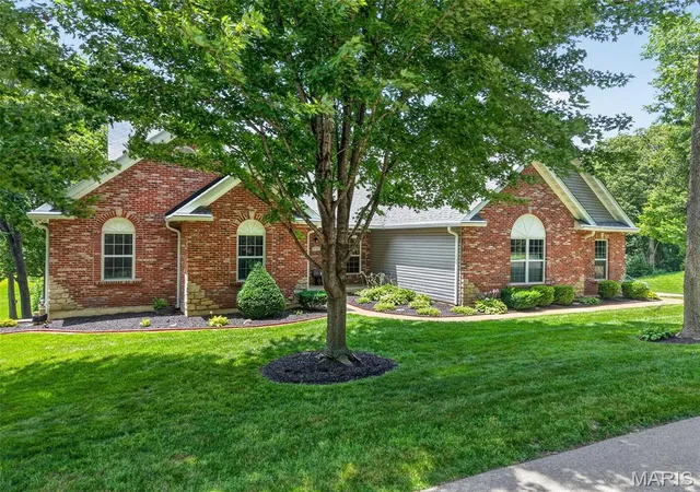 Photo 1 of Sale Pending at 31761 Somerset Ct, Foristell, MO 63348 | MLS# MIS26044016 | Listing updated on 2026-08-26