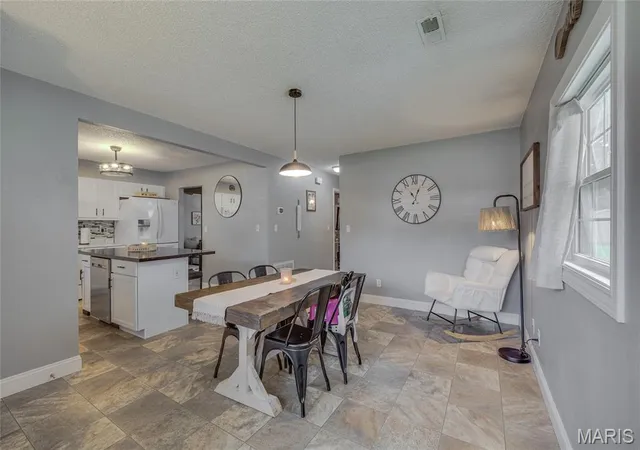 3rd image of 1134 Spruce St, Bismarck, MO 63624 | MLS# MIS26044023