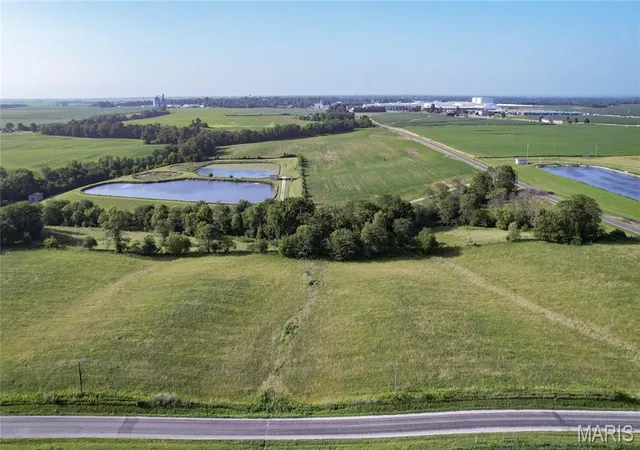 Photo 1 of Land for sale at Tbd County Road 825 N, Mount Sterling, IL 62353 | MLS# MIS26044041 | Listing updated on 2026-07-15