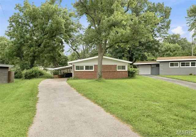 Single family home for sale at 6830 Friarwood Dr, Saint Louis, MO 63134 | MLS# MIS26044053
