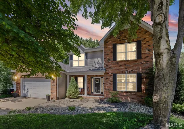 Homes for sale in Edwardsville, IL | 1605 Maplewood Ct, Edwardsville, IL 62025 | MLS# MIS26044084