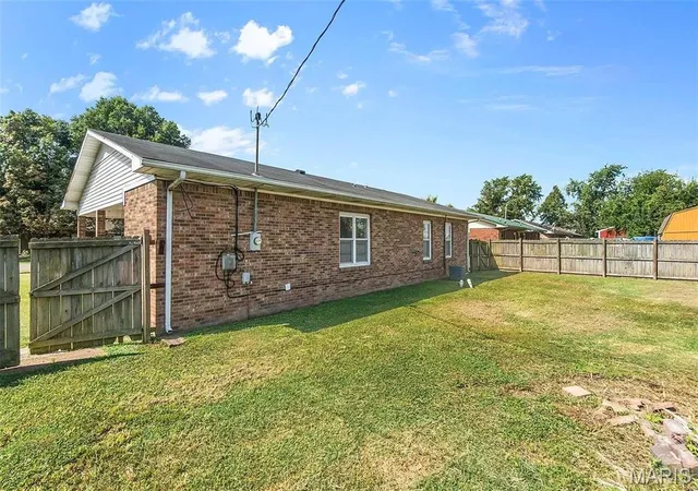 Homes for sale in New Madrid, MO | 151 Saint Virginia, New Madrid, MO 63869 | MLS# MIS26044085