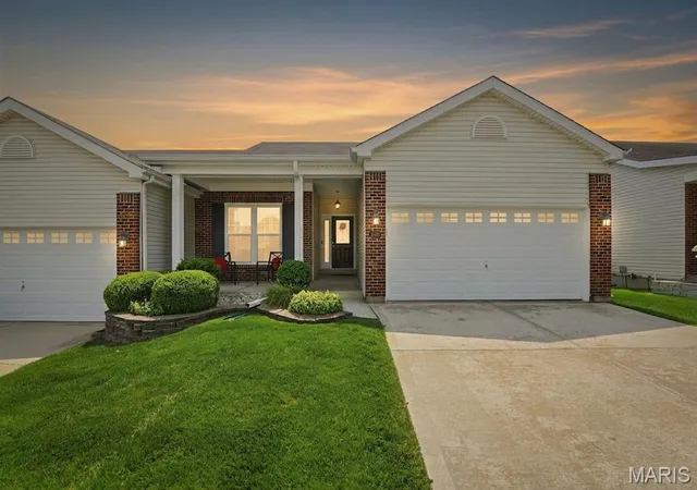 Photo 1 of Sale Pending at 473 Angelique Pl, Saint Charles, MO 63303 | MLS# MIS26044086 | Listing updated on 2026-08-17