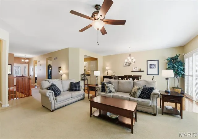 Photo 4 of Sale Pending at 473 Angelique Pl, Saint Charles, MO 63303 | MLS# MIS26044086 | Listing updated on 2026-08-17