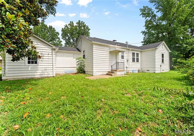 30th image of 1716 E B St, Belleville, IL 62221 | MLS# MIS26044087