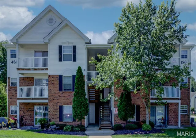 Photo 1 of Sale Pending at 480 Benton Dr #F, Saint Peters, MO 63376 | MLS# MIS26044116 | Listing updated on 2026-08-28