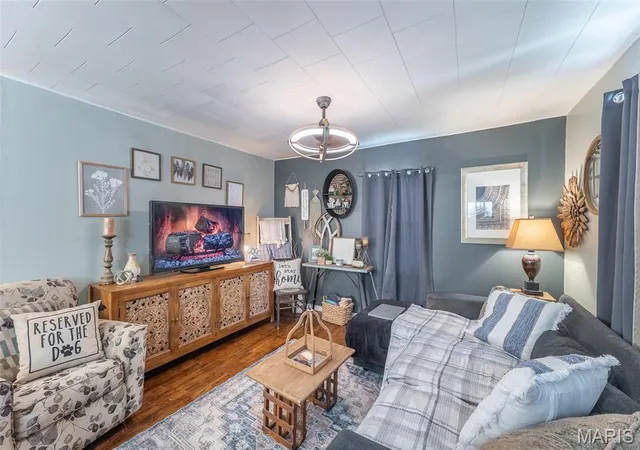 Photo 3 of Single family home for sale at 206 Kegler St, Doniphan, MO 63935 | MLS# MIS26044117 | Listing updated on 2026-08-07