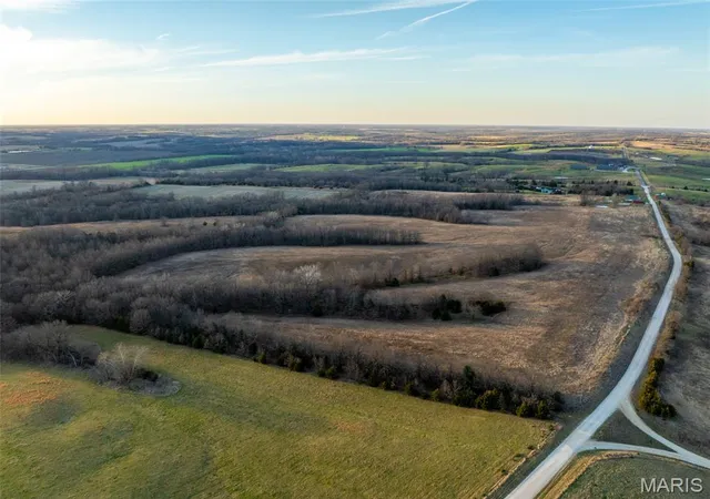 Homes for sale in Brookfield, MO | Off Ember Dr, Brookfield, MO 64630 | MLS# MIS26044124