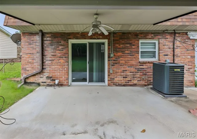 Photo 4 of Single family home for sale at 4712 Tonga Dr, Saint Louis, MO 63128 | MLS# MIS26044136 | Listing updated on 2026-10-01