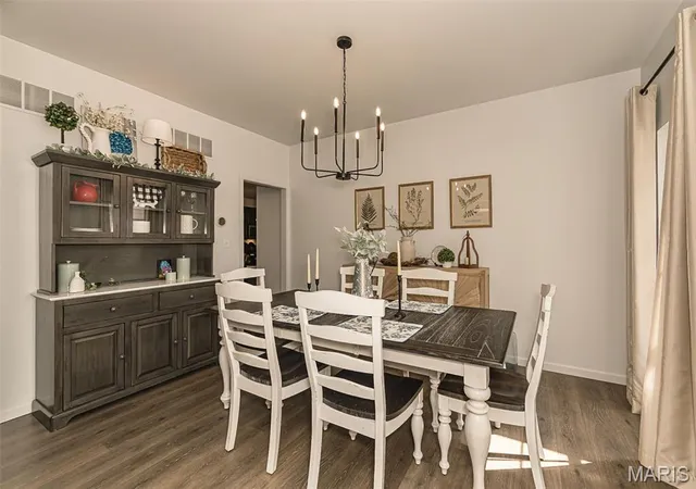 5th image of 356 Carr Manor Ct, Ballwin, MO 63021 | MLS# MIS26044143