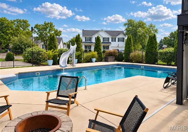 Photo 3 of Sale Pending at 2703 Angle Gate Cir, O Fallon, MO 63368 | MLS# MIS26044173 | Listing updated on 2026-10-19
