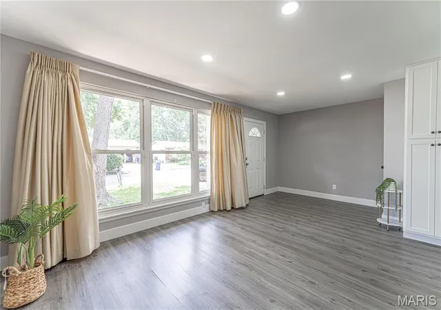 Photo 4 of Sale Pending at 1405 Birch Dr, Pacific, MO 63069 | MLS# MIS26044214 | Listing updated on 2026-09-23