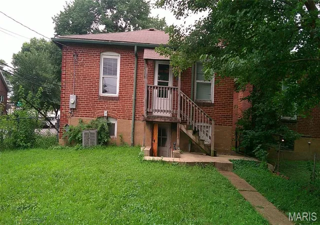 Photo 16 of Sale Pending at 4660 Ray Ave, St Louis, MO 63116 | MLS# MIS26044236 | Listing updated on 2026-10-13