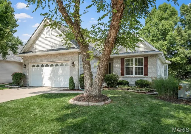 Photo 3 of Sale Pending at 404 Dames Park Dr #84B, O Fallon, MO 63366 | MLS# MIS26044248 | Listing updated on 2026-08-25
