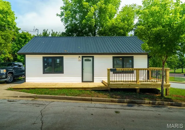 Homes for sale in Rolla, MO | 1307 Gulf Ave, Rolla, MO 65401 | MLS# MIS26044251
