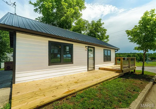 Homes for sale in Rolla, MO | 1307 Gulf Ave, Rolla, MO 65401 | MLS# MIS26044251