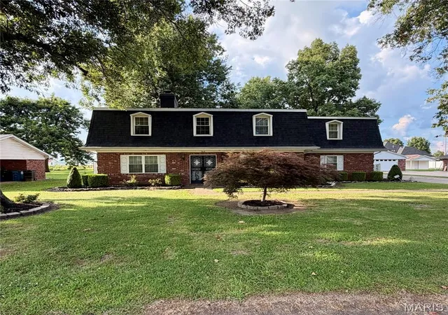 Homes for sale in Portageville, MO | 200 Clover Ln, Portageville, MO 63873 | MLS# MIS26044285