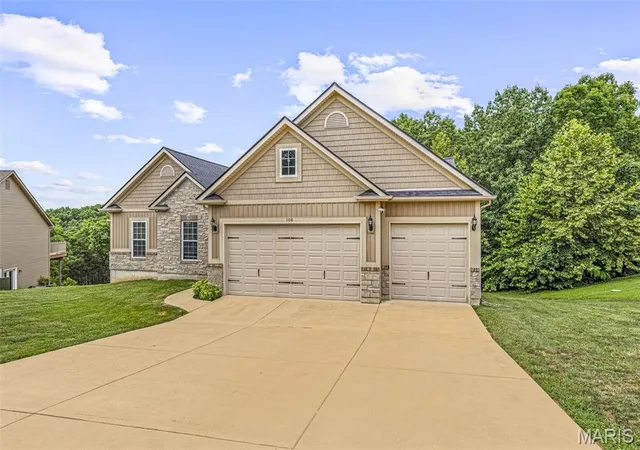2nd image of 108 Angel Falls Dr, Festus, MO 63028 | MLS# MIS26044298