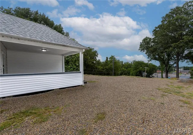 Homes for sale in Dexter, MO | 3 S Hickory St, Dexter, MO 63841 | MLS# MIS26044314