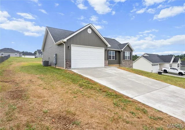 3rd image of 288 Lake Labadie Dr, Labadie, MO 63055 | MLS# MIS26044315