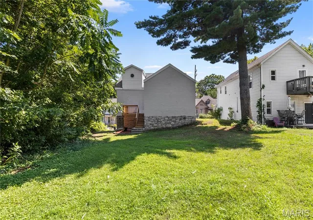 Photo 28 of Sale Pending at 616 E 8th St, Alton, IL 62002 | MLS# MIS26044326 | Listing updated on 2026-08-17