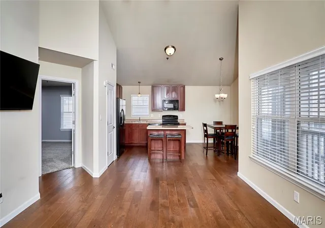 4th image of 532 Bramblett Hls, O'fallon, MO 63366 | MLS# MIS26044330