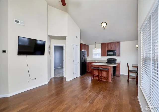 5th image of 532 Bramblett Hls, O'fallon, MO 63366 | MLS# MIS26044330