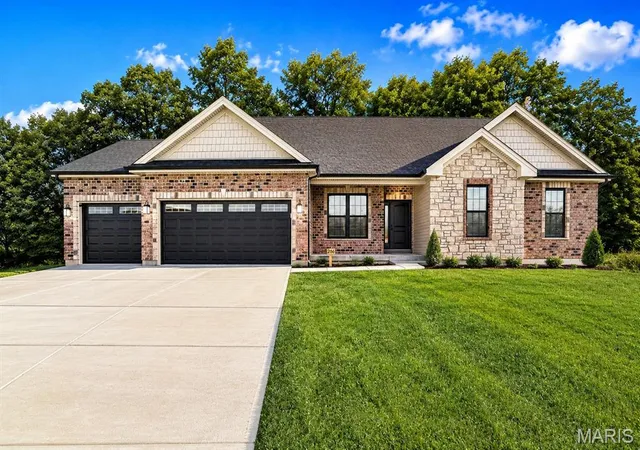 Photo 1 of Single family home for sale at 205 Timber Crest Rd #205 STB, Washington, MO 63090 | MLS# MIS26044340 | Listing updated on 2026-07-19